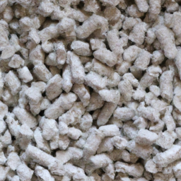 Low-maintenance bentonite cat litter